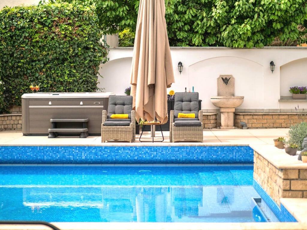 Fuege Villa Luxury & Wellness Balatonfüred Extérieur photo