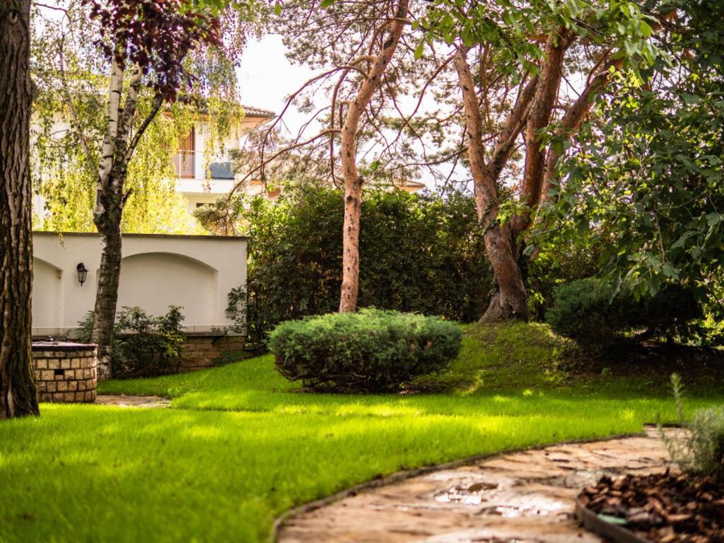 Fuege Villa Luxury & Wellness Balatonfüred Extérieur photo