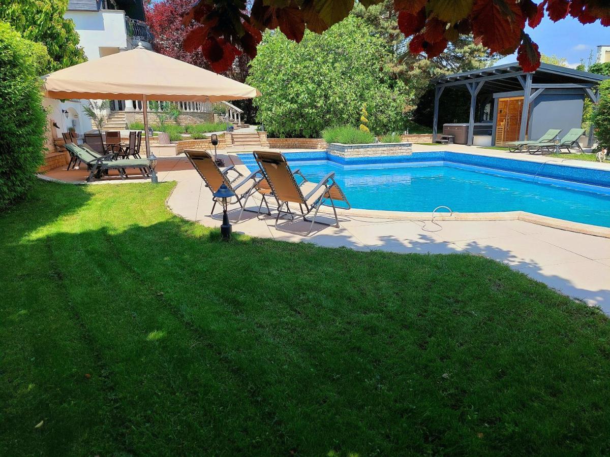 Fuege Villa Luxury & Wellness Balatonfüred Extérieur photo